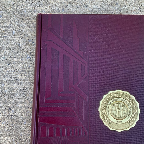Eastern Kentucky University 1966 Milestone Yearbook Vol 43 Hardcover Retro - Picture 3 of 13